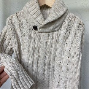🐃EUC- Oatmeal-Colored Shawl-Collar Sweater